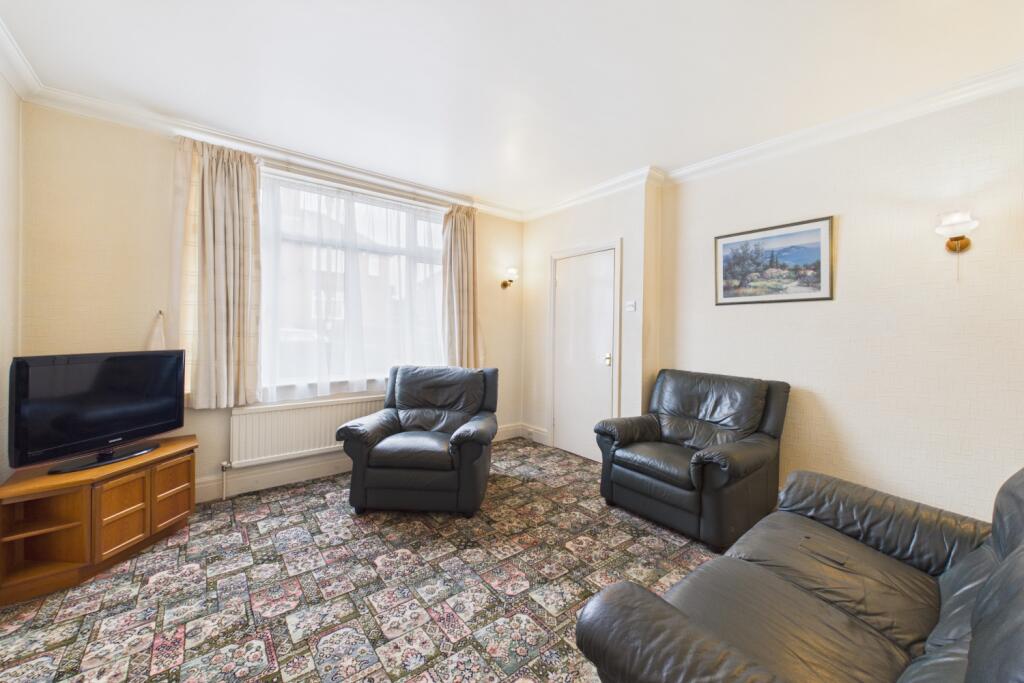 House in Sheffield, Totley Rise, Totley - View 2