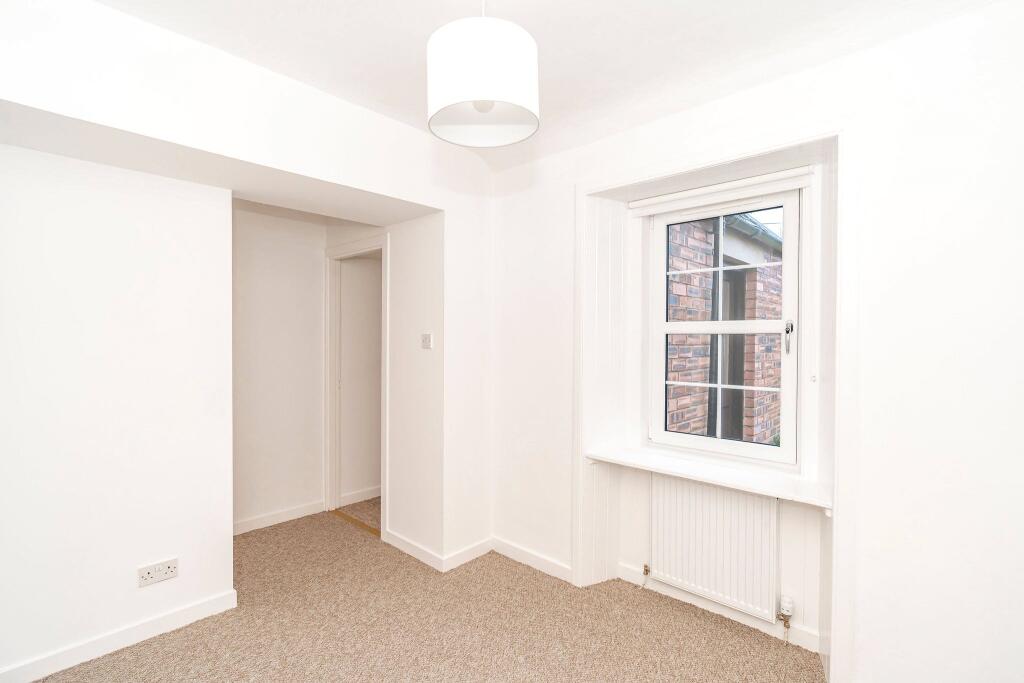 House in Edinburgh - View 4