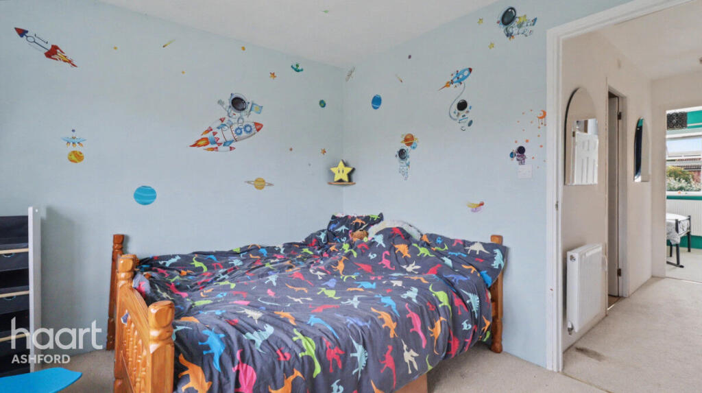 Skylark Way, Ashford photo 3