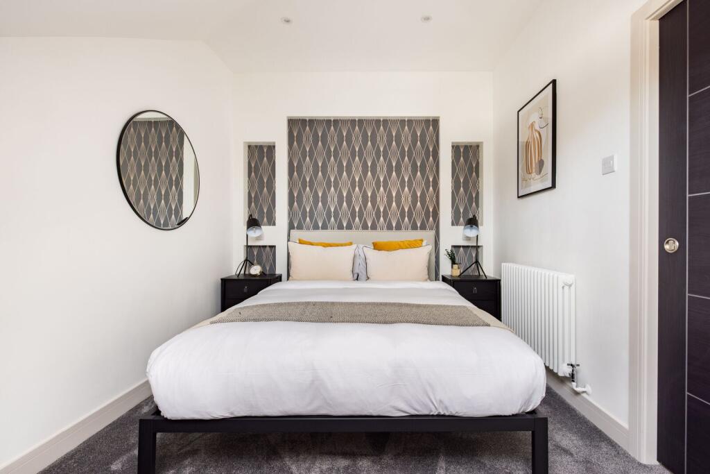 Apartment in London - View 5