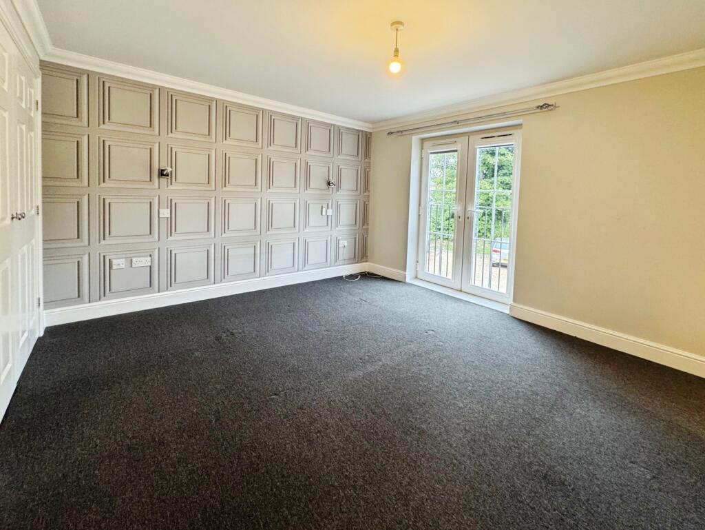 Apartment in Tonbridge - View 5