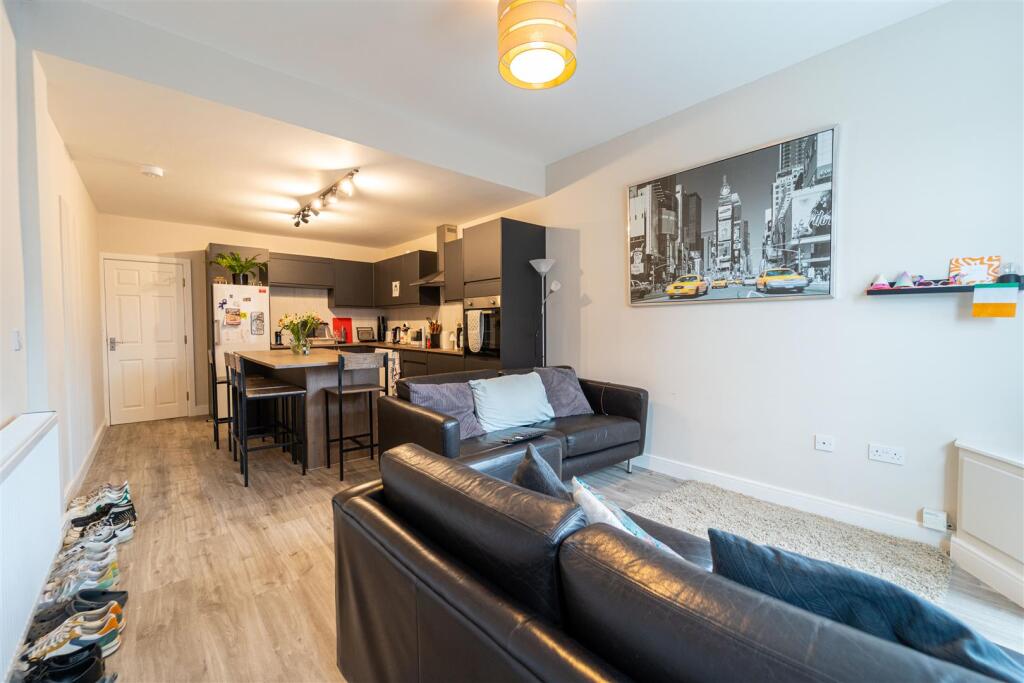 House in Birmingham, Bournbrook - View 4
