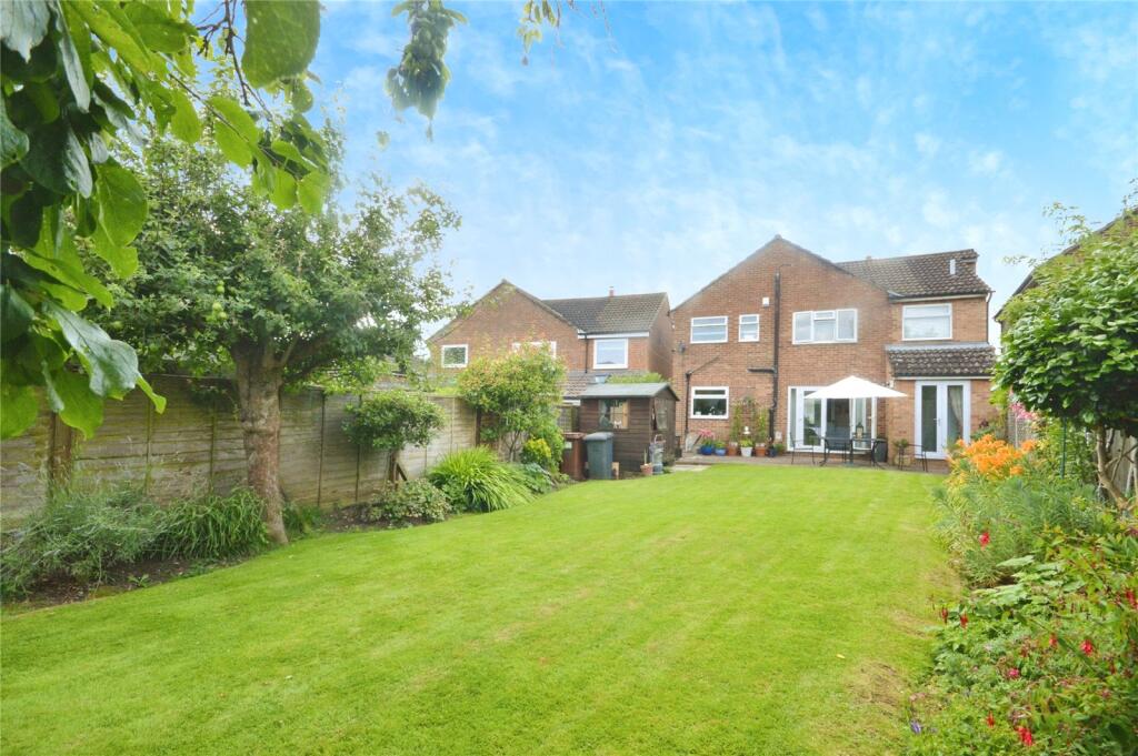 House in Bishop's Stortford, Hockerill - View 2