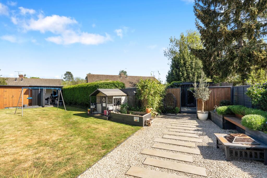 Birchwood, Birchanger, Bishop's Stortford, Essex, CM23 photo 3