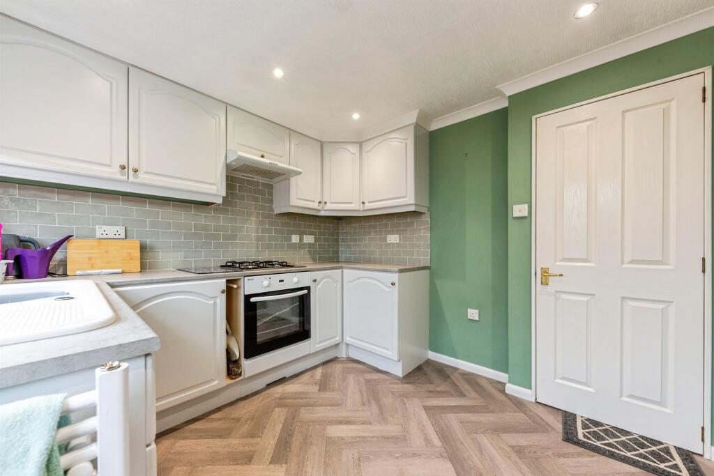 House in Nottingham - View 5