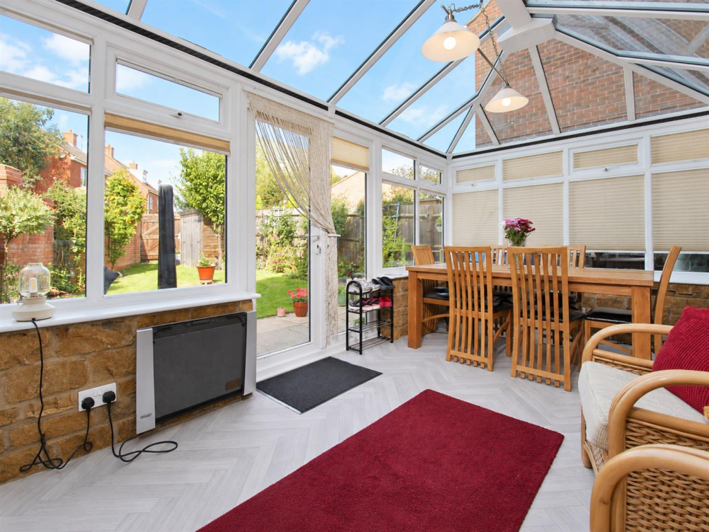 House in Desborough, North Northamptonshire - More