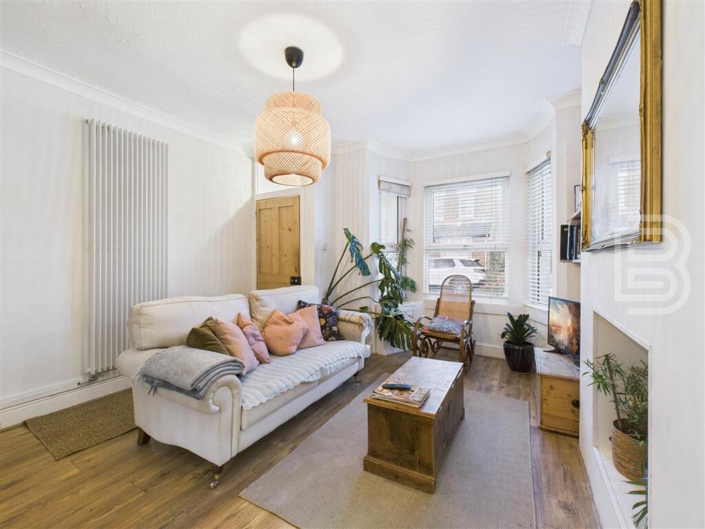 Winfield Street, Rugby photo 4