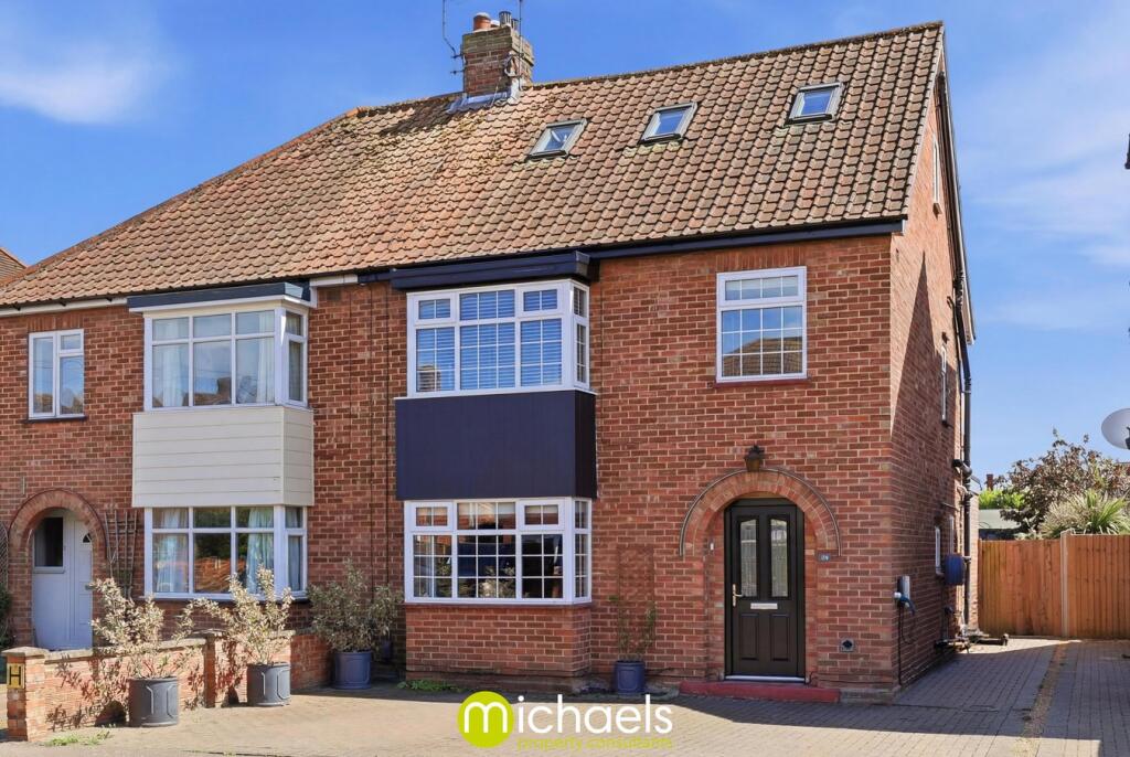 Main image of property: De Vere Road, Colchester, CO3