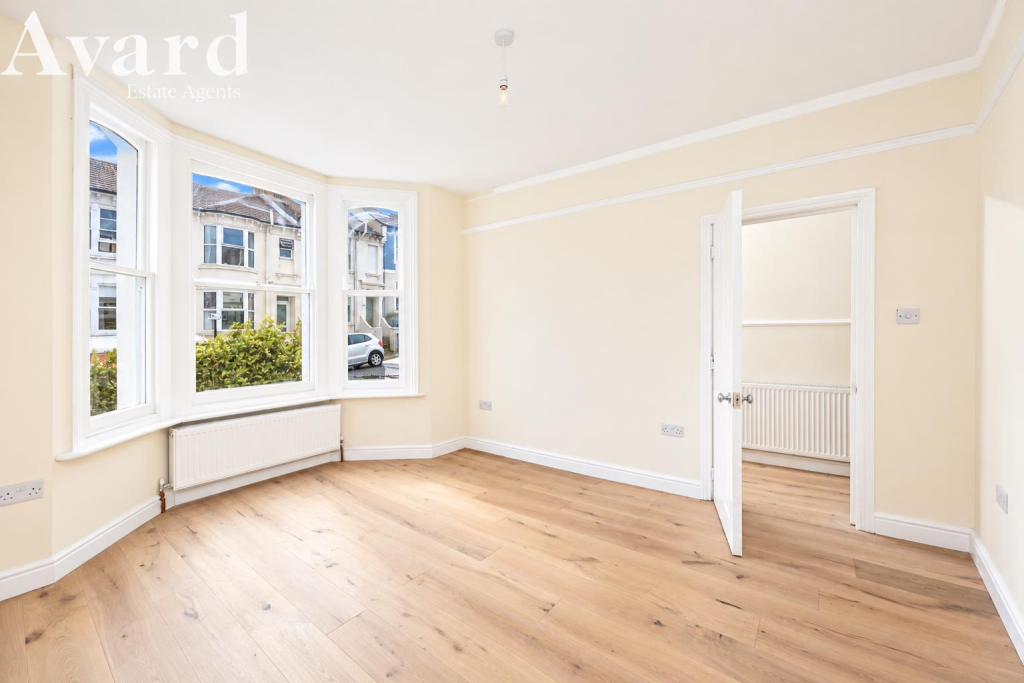 House in Brighton - View 3