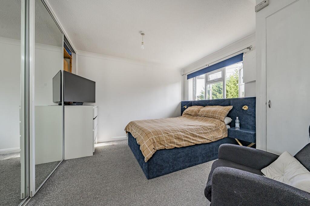 House in Southall - View 3