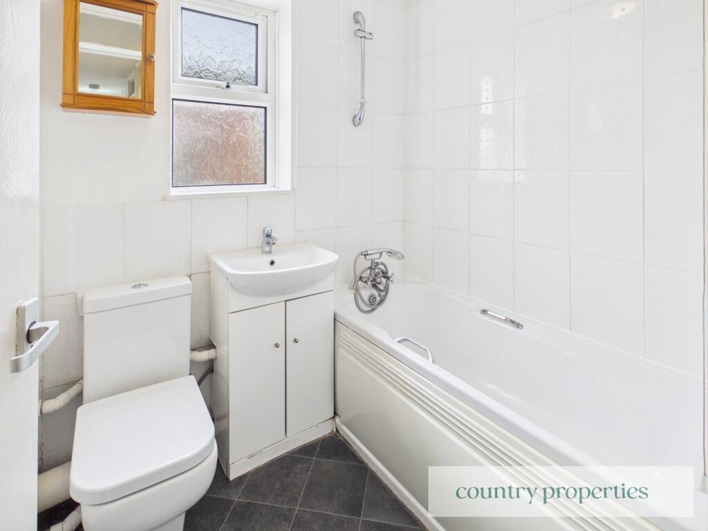 Additional image 9 of Broadwater Crescent, Welwyn Garden City, AL7