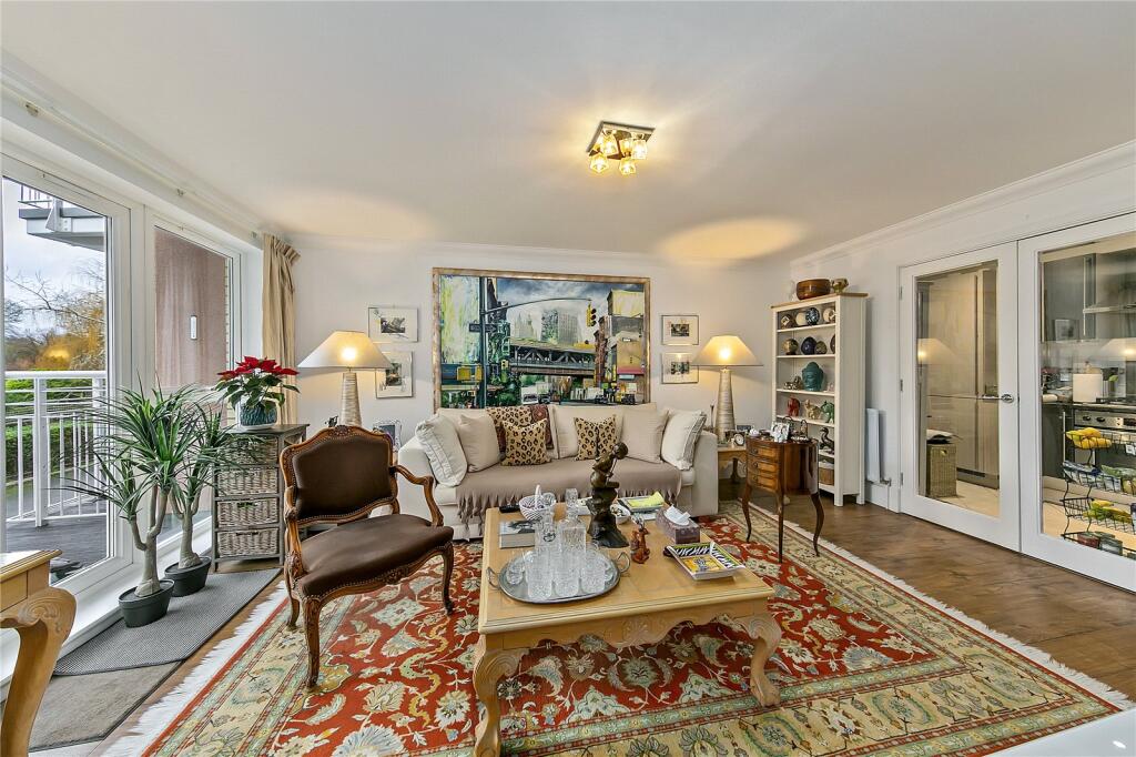 Regatta House, Teddington photo 3