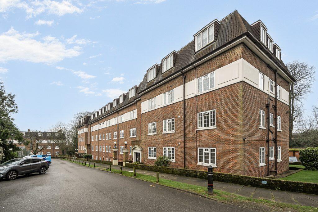 Apartment in Harrow - View 2