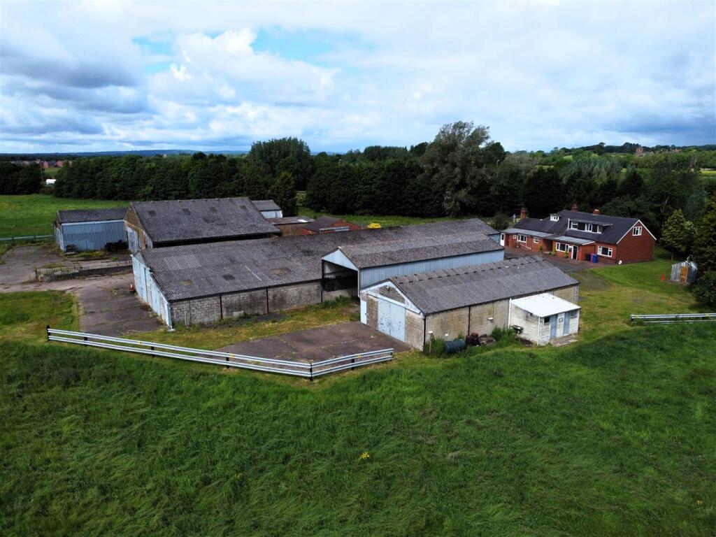 Willowbrook Farm, Burton Road, Alrewas, Burton-On-Trent photo 3
