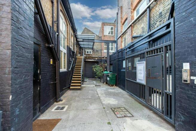 9-15 Elthorne Road