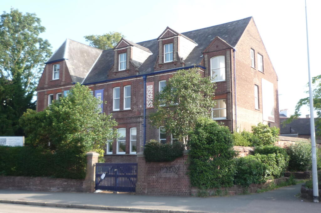 Main image of property: 97 Heavitree Road, Exeter