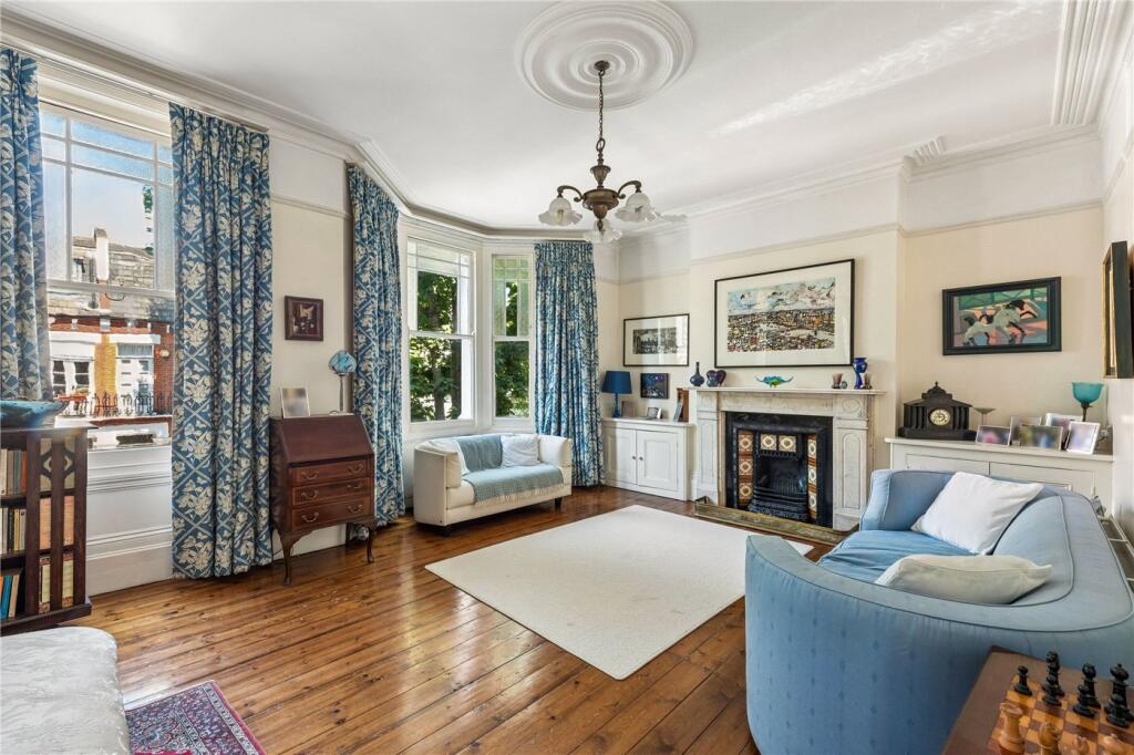 House in London - View 3