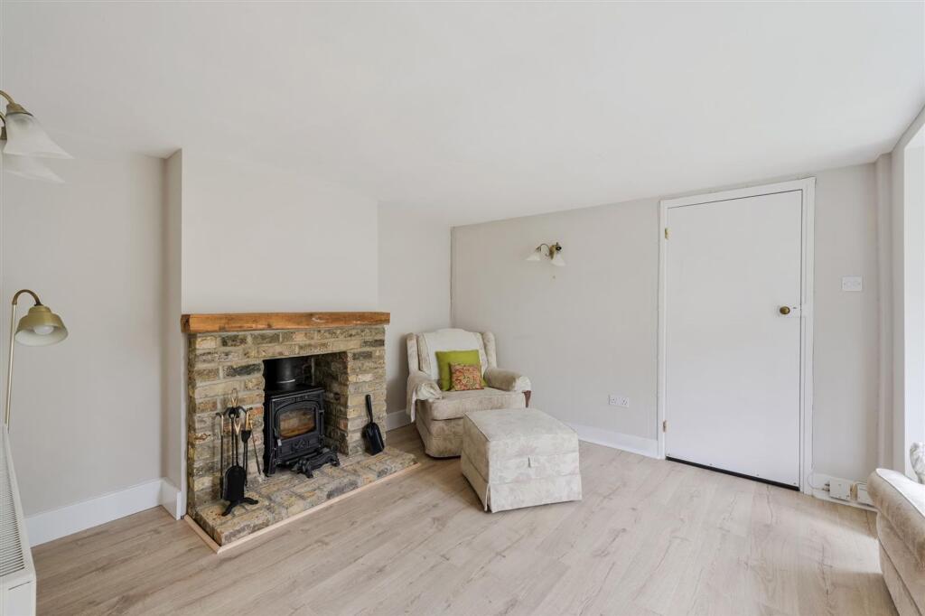 House in Kingston upon Thames - View 4