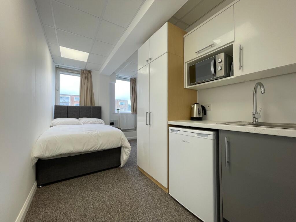 Main image of property: Wilbury Villas - P2043S54