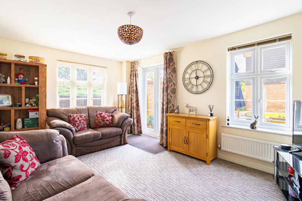 Tasburgh Close, King's Lynn, Norfolk, PE30 photo 3