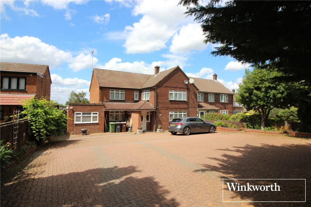 Main image of property: Carrington Avenue, Borehamwood, Hertfordshire, WD6