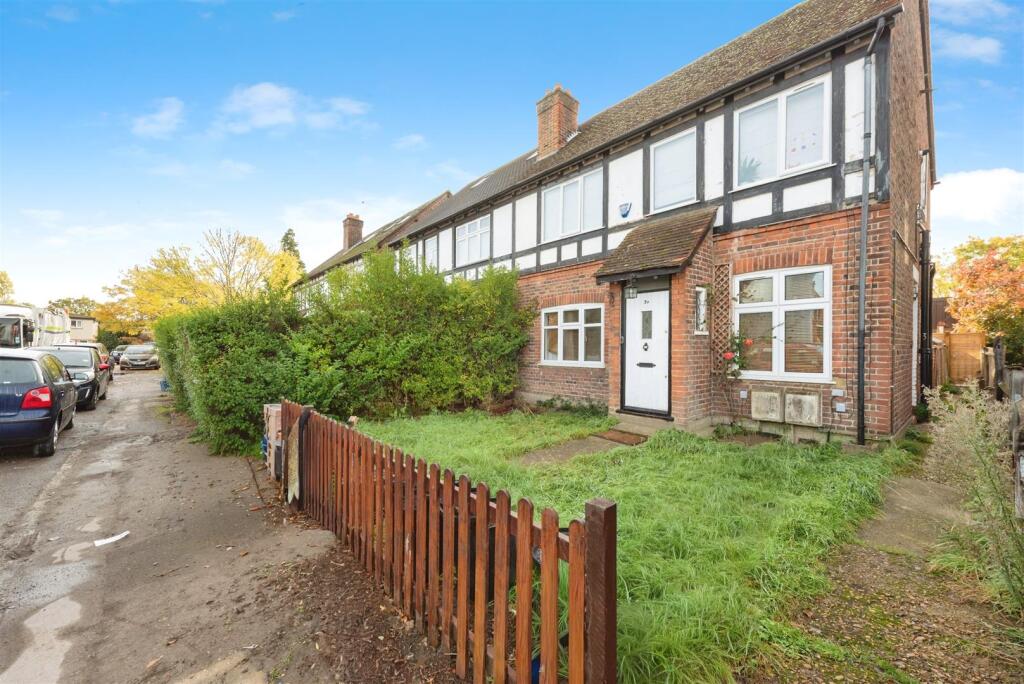 Main image of property: Wellington Gardens, Twickenam