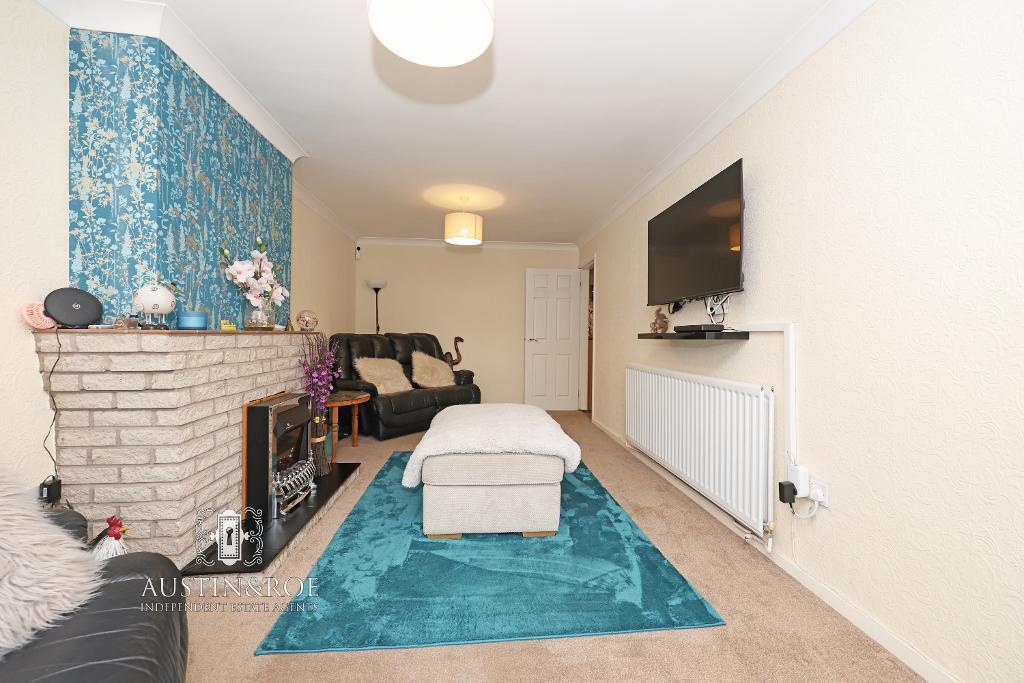 House in Stoke-on-Trent - View 4
