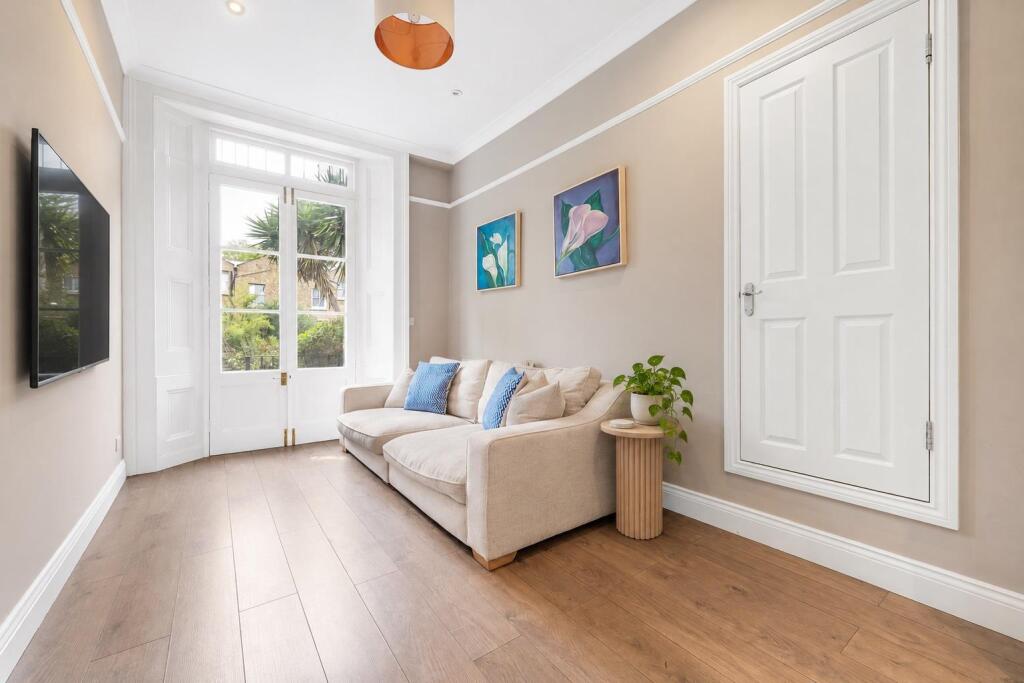 2-bed flat on Spenser Road, SE24, £600,000