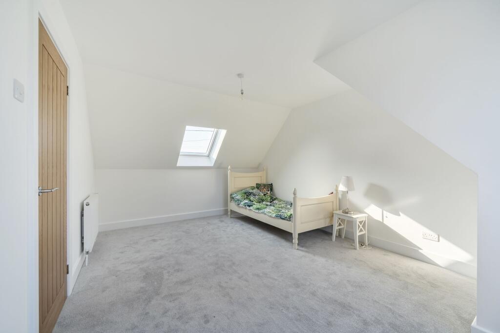 House in Rother, Broad Street, Icklesham - View 4