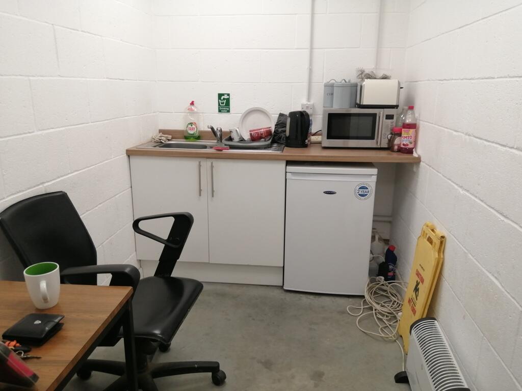 Photo 9