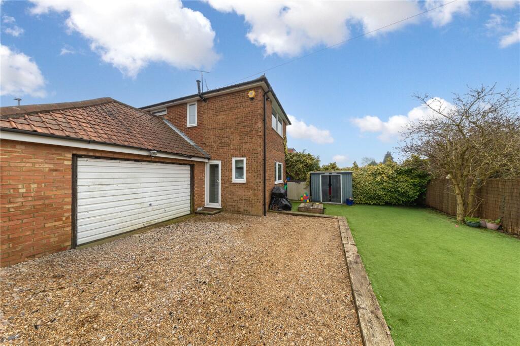 Main image of property: Stapleford Road, Luton, Bedfordshire, LU2