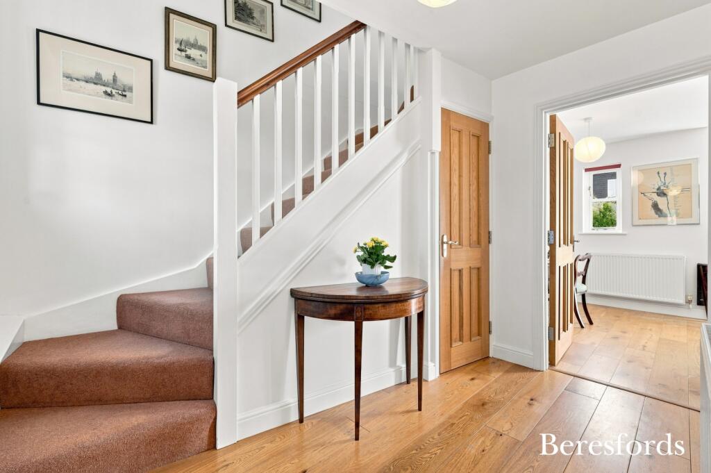House in Uttlesford, Church End, Great Dunmow - More