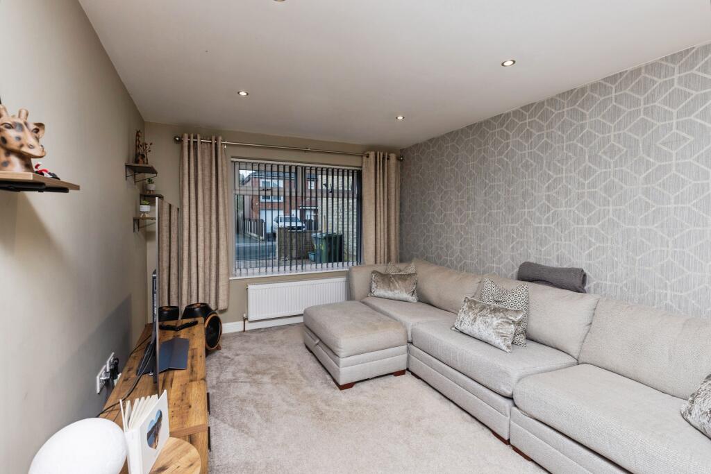 Additional image 7 of Moorlands Road, Bradford, BD11