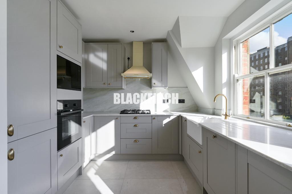Main image of property: Hamlet Gardens, London, London, W6 0SX