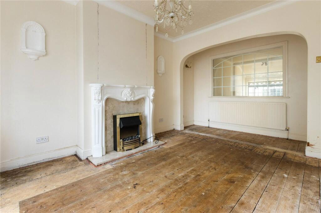 House in Doncaster, North East Lincolnshire - View 3