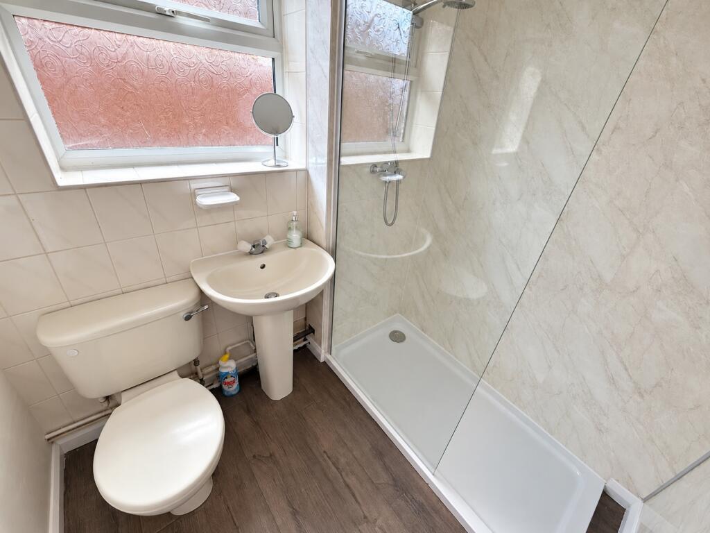 House in Lincoln, Lincolnshire - View 5