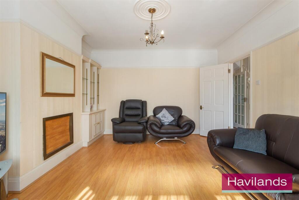 House in London - More