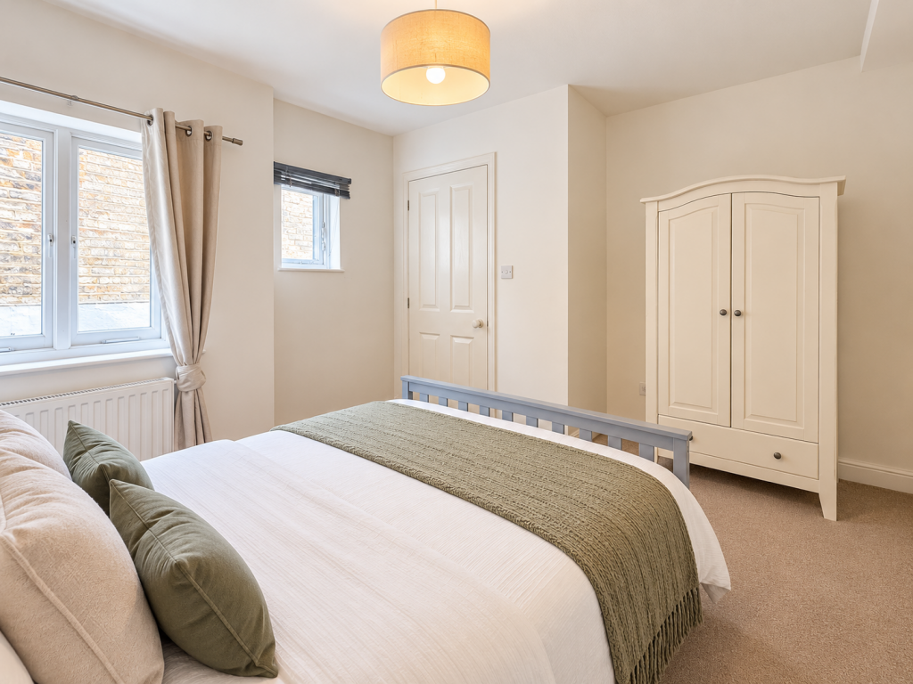 Apartment in London - View 4