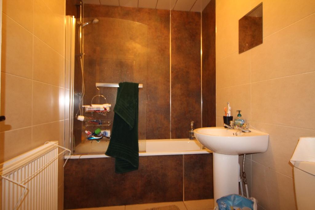 3 bedroom ground floor flat for rent