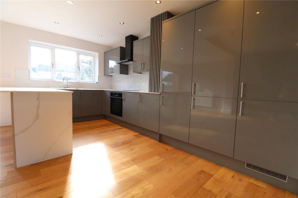 House in Wirral, Thingwall - View 3