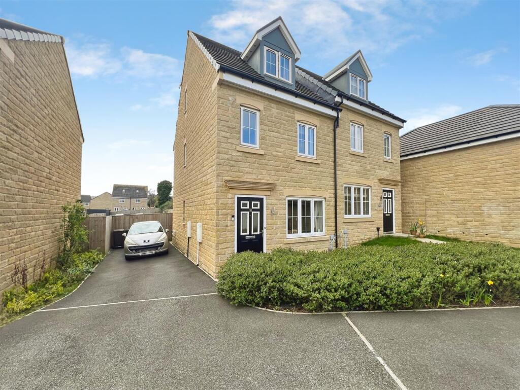Main image of property: Dobson Rise, Bradford, BD10 0EW