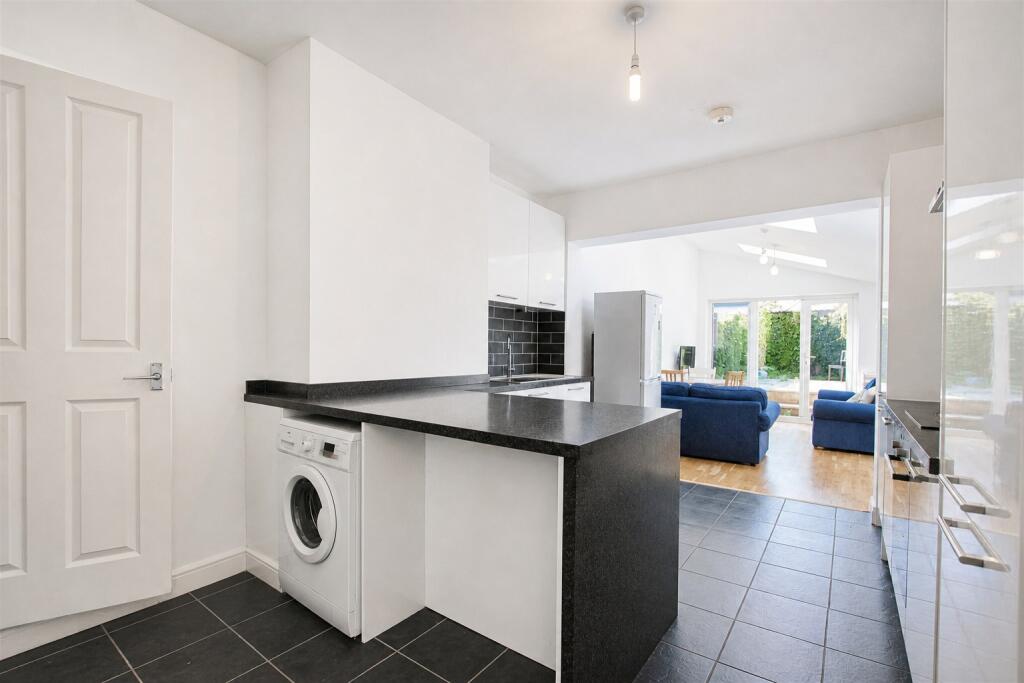 House in Birmingham, Selly Oak - View 5