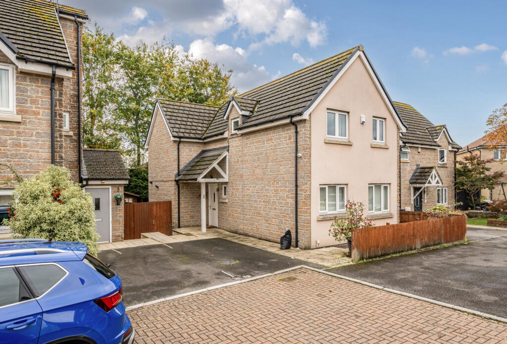 Main image of property: Gabriel Close, Bristol, Gloucestershire, BS30