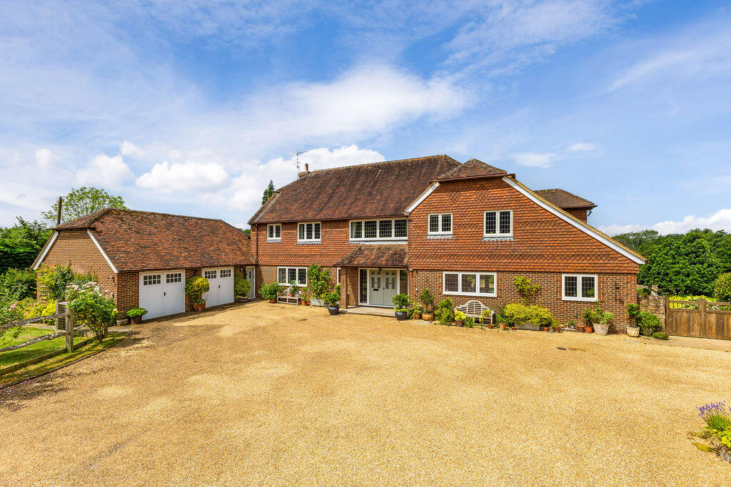 Main image of property: New Road, Billingshurst