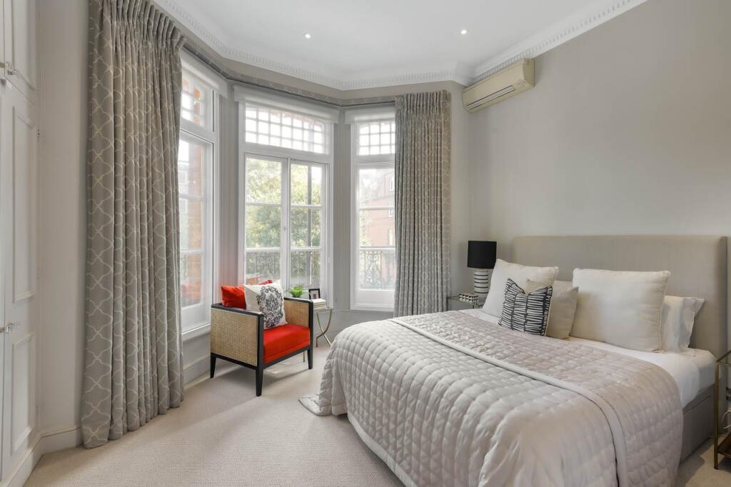 Apartment in London, Chelsea - View 5