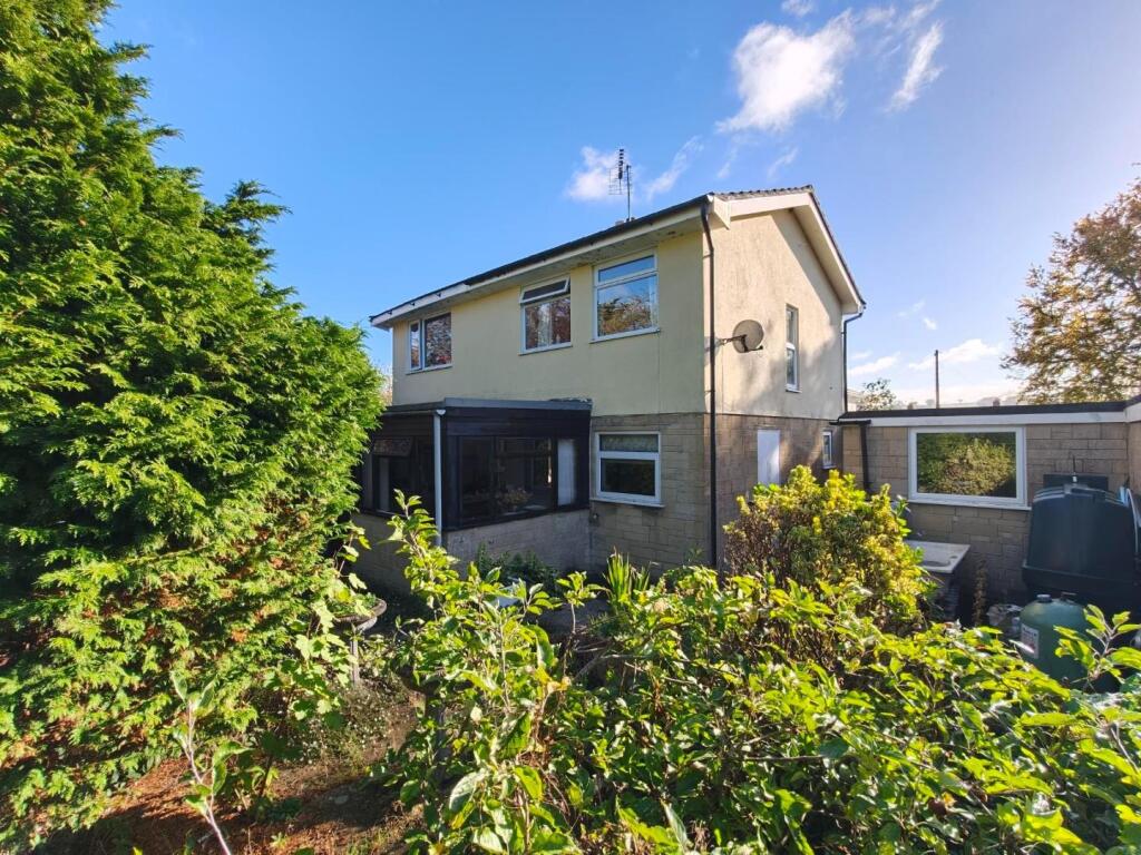 4, Glebe Close, Thornford, Sherborne photo 3