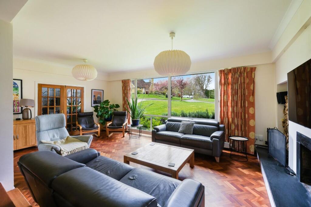 House in Kingston upon Thames - View 3
