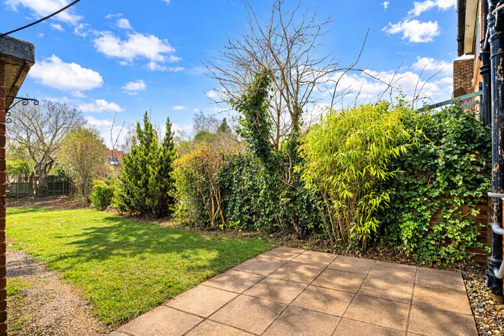 House in St Albans - View 2