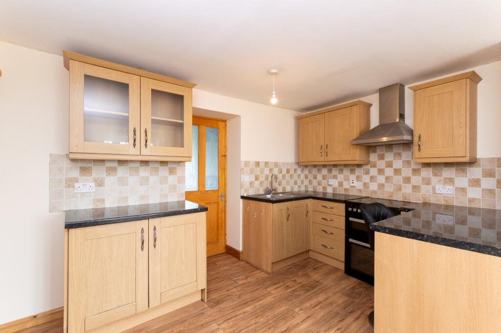 Rhostryfan, Caernarfon, Gwynedd, LL54 photo 4