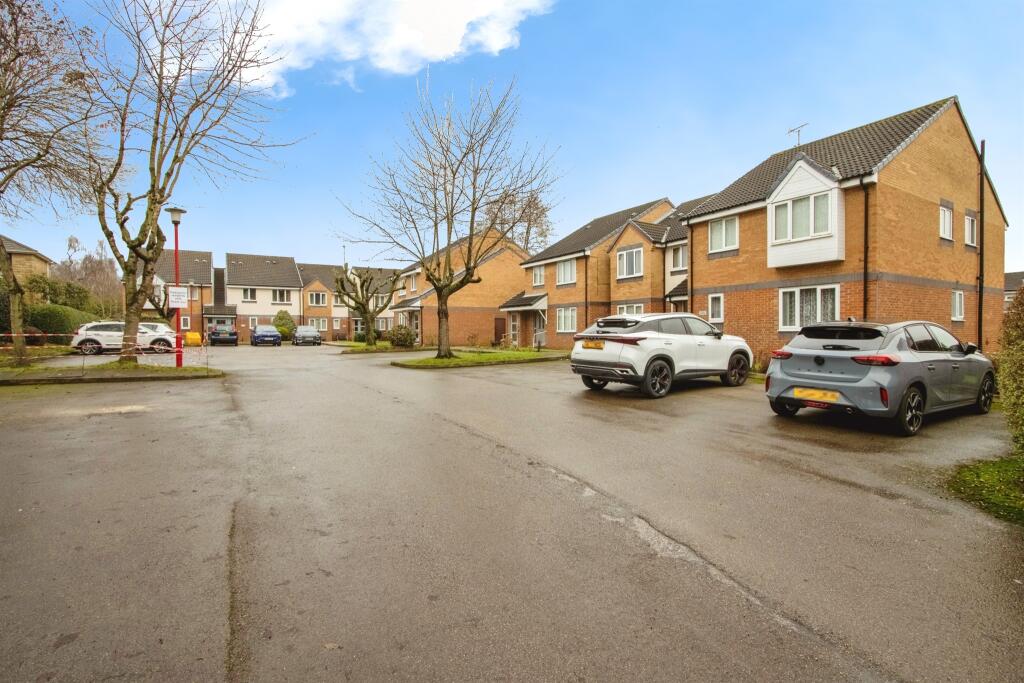 Main image of property: Sandbed Lawns, Leeds
